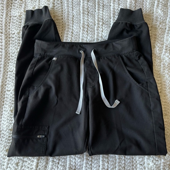 Black Figs Joggers size XS - Picture 3 of 3